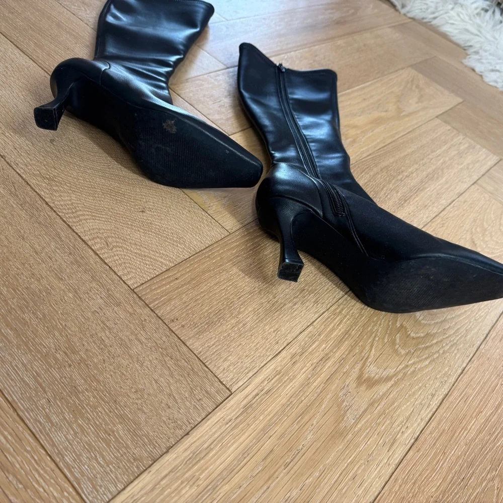 Steve Madden Black Knee-High Women's Boots - Picture 2 of 13